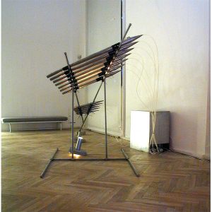 Air Beat 2001, lydinstallation, Göteborg Konstmuseum / Charlottenborg København. Præmieret af Statens Kunstfond.