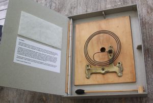Urklokke, lyd-bogobjekt 2016, Artists Books i Museumsbygningen København
